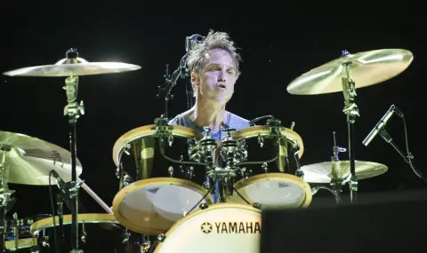 Барабанистът на Pearl Jam напуска групата след 30 години - 1