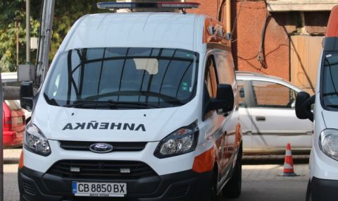 Жена се хвърли от пешеходен надлез във Варна - 1