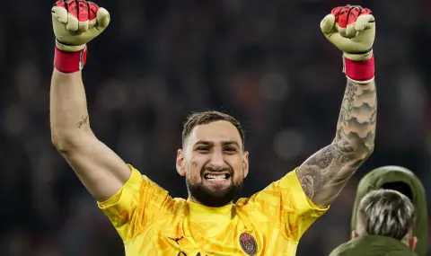 Джанлуиджи Донарума акостира в Манчестър Сити  - 1