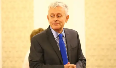 Паси: Кремъл извърши 52 агресии за 104 години - 1