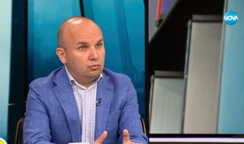 Илхан Кючук: България не може вече "да сяда на два стола" - 1
