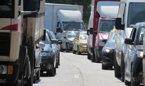 Интензивен е трафикът към Румъния и Гърция