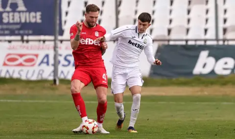 Редица грандове по петите на звезда на Славия - 1