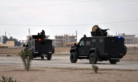 Турция отново нанесе удари по кюрдите в Северна Сирия - 1