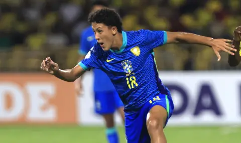 Челси с предпазлива първа оферта към бразилския вундеркинд Фелипе Мораис - 1