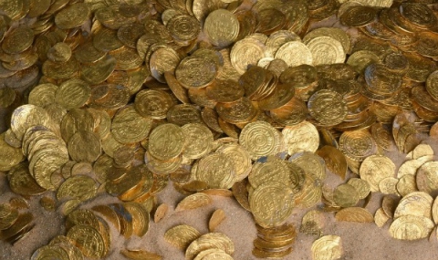 Водолази откриха 2000 златни монети в Израел - 1