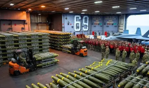 Financial Times: US has exhausted its stockpiles of critical munitions  - 1