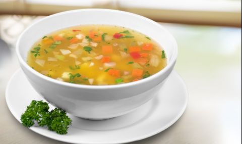 Рецепта на деня: Руска супа с кисели краставички - 1