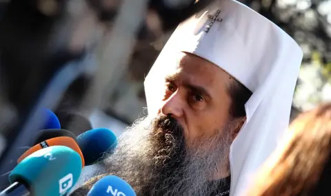 Патриарх Даниил на Разпети петък: Да не съдим Бога, а да търсим спасението си