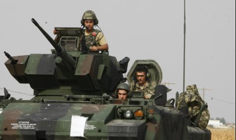 Турция изпрати още войници в Катар - 1