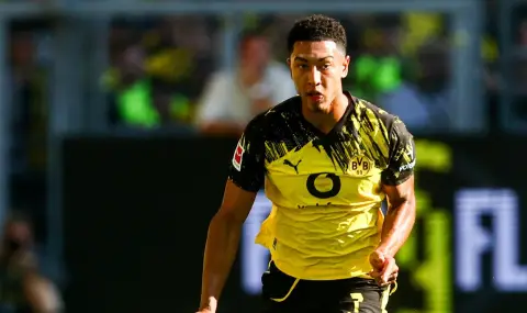 Джоб Белингам с триумфално посрещане на "Сигнал Идуна Парк" – феновете на Борусия Дортмунд го обявиха за новия си любимец - 1