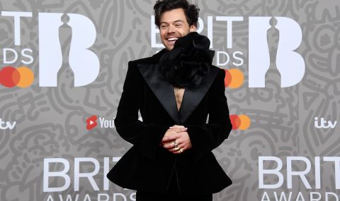 Хари Стайлс с триумф на наградите "Брит" - 1