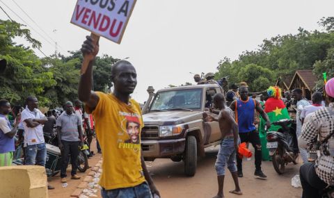 Буркина Фасо експулсира двама журналисти - 1