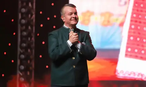 Илия Луков представи песента "Гъста е мъгла паднала" - 1