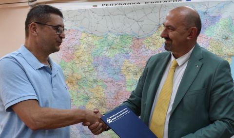 АПИ и „Тол България“ сключиха договор за събиране на пътни такси - 1