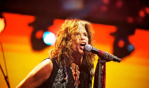 Стивън Тайлър от Aerosmith загуби гласа си - 1