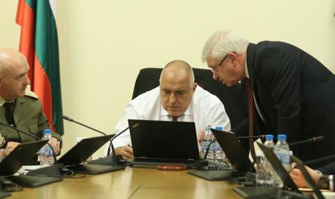 Адвокат Гунчева подаде сигнал срещу Борисов, Ананиев и Мутафчийски за всяване на паника - 1
