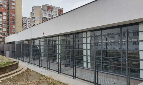 БСП: Столична община се готви да подари басейна на 30-о училище по изпробвана схема - 1