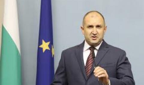 Президентът заминава за Естония - 1