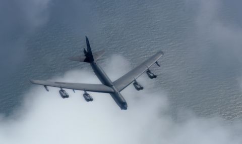 САЩ изпратиха стратегически бомбардировачи у свой съюзник в Европа - 1