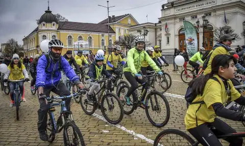 Столичани излизат на велошествие под мотото "София кара колело за по-чист въздух“  - 1