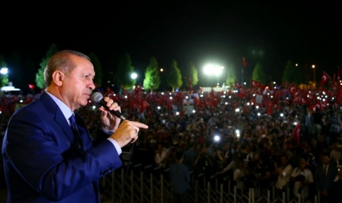 Ердоган с ултиматум към САЩ: Или Турция, или Гюлен! - 1