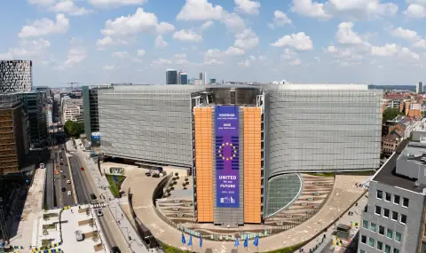 EC: Bulgaria at risk of non-compliance with the EU fiscal framework in 2026  - 1