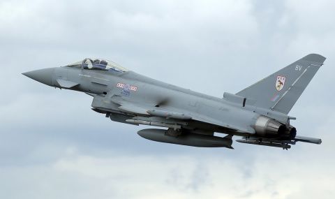 Лондон праща изтребители Typhoon в Полша - 1