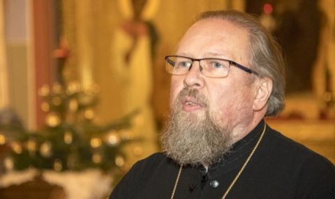 Протоиерей Владимир Тишчук, представител на бялото духовенство, поема Руската църква в София - 1
