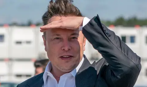 Elon Musk and his "Starlink": a decisive force in Ukraine  - 1