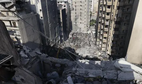 Израел разрушава Ливан, жертвите са стотици - 1