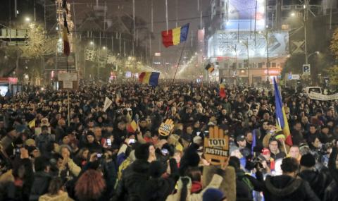Протест в Букурещ заради коледен базар - 1