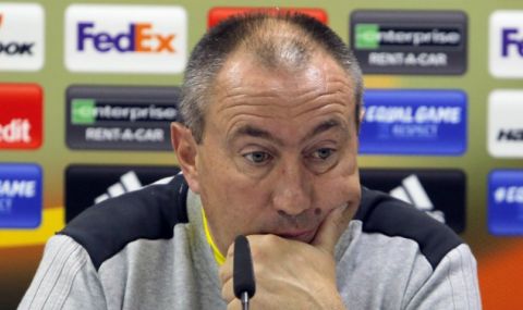 Мъри Стоилов няма да става треньор на Ростов - 1