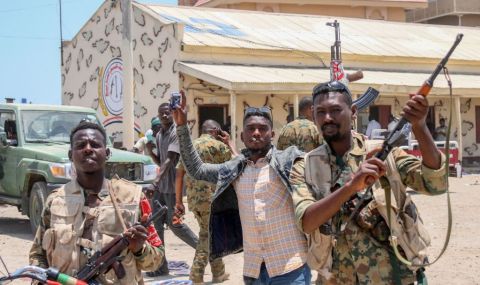 Покрайнините на Хартум са атакувани, докато войната в Судан навлезе в шестата седмица - 1
