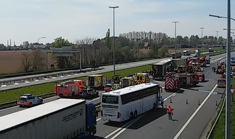 Български шофьор на ТИР загина в катастрофа в Белгия (Видео) - 1