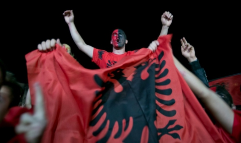 Арестуваха брата на албанския премиер заради безредиците в Белград - 1