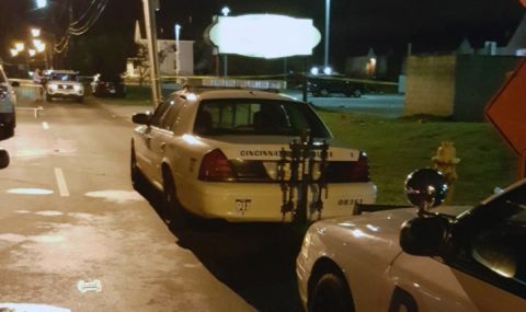 Тийнейджър уби трима в Ню Мексико, полицията го застреля ВИДЕО - 1