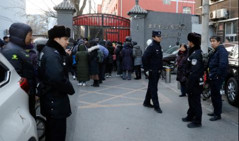 Атака срещу деца в китайско училище - 1