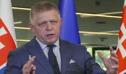 Фицо: Пакостите на САЩ, Израел и Украйна доведоха до недостиг на петрол и газ, а ЕС е обсебен от Русия