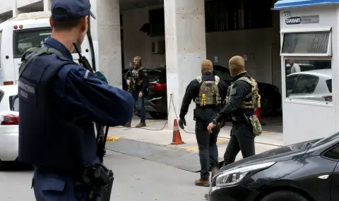 Престъпна група е карала румънци да просят за пари в Гърция - 1