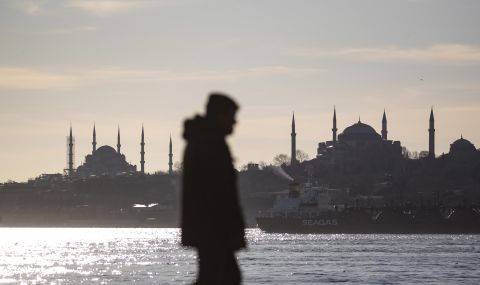 Жители на Истанбул напускат града от страх - 1
