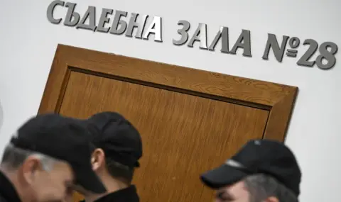 Гледат мярката на бившия директор на столичното 138-мо училище