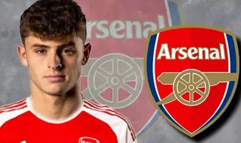 Арсенал привлече младата звезда Арчи Стивънс от Рейнджърс - 1