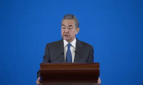 Китай похвали Франция за независимата външна политика - 1