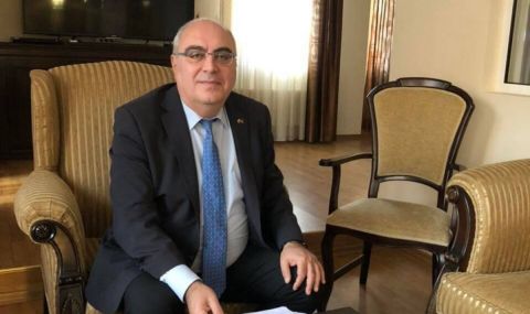 Посланикът на Армения Н.Пр.Армен Едигарян пред ФАКТИ: Азербайджан подлага населението на Нагорни Карабах на етническо прочистване - 1