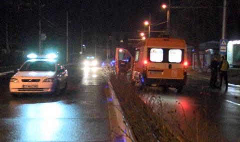 Циганин нападна шофьор на линейка в Петрич, задържаха го - 1
