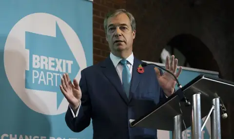 "Нашествие от млади мъже": как Фараж печели британците - 1