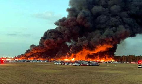 Пожар изпепели 3500 автомобила под наем - 1