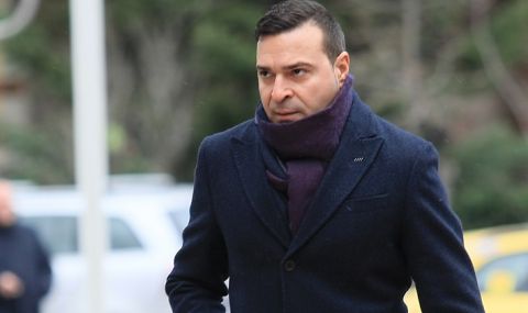 Слави Ангелов: Скандалът с подслушванията цели овладяване на службите - 1