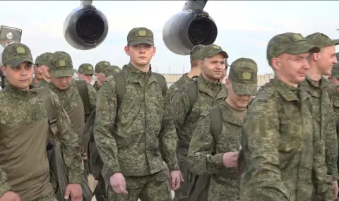 Втора група военнослужещи от Русия се завърнаха днес от плен в Украйна  - 1